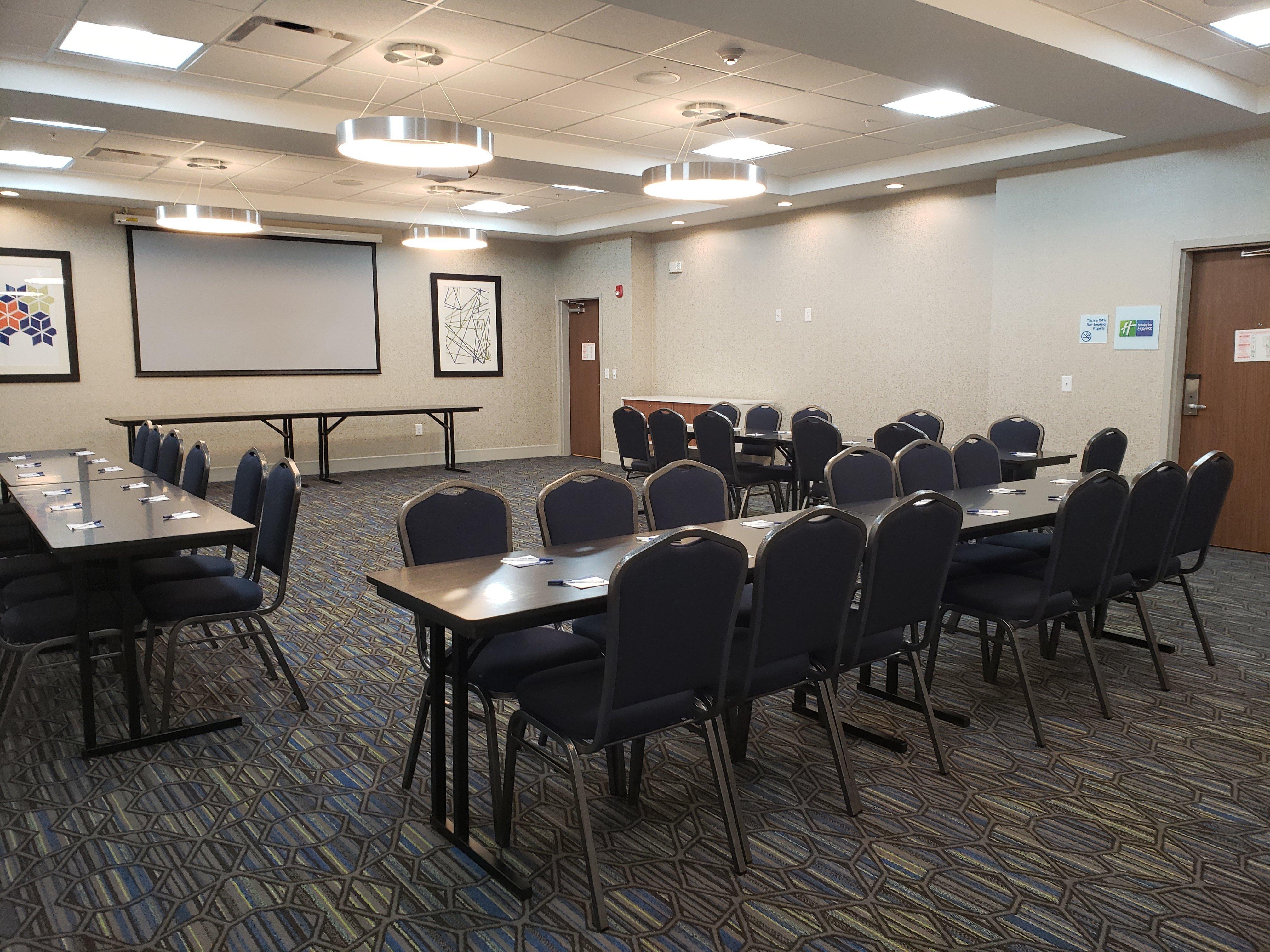 Holiday Inn Express & Suites Macon North By Ihg Экстерьер фото