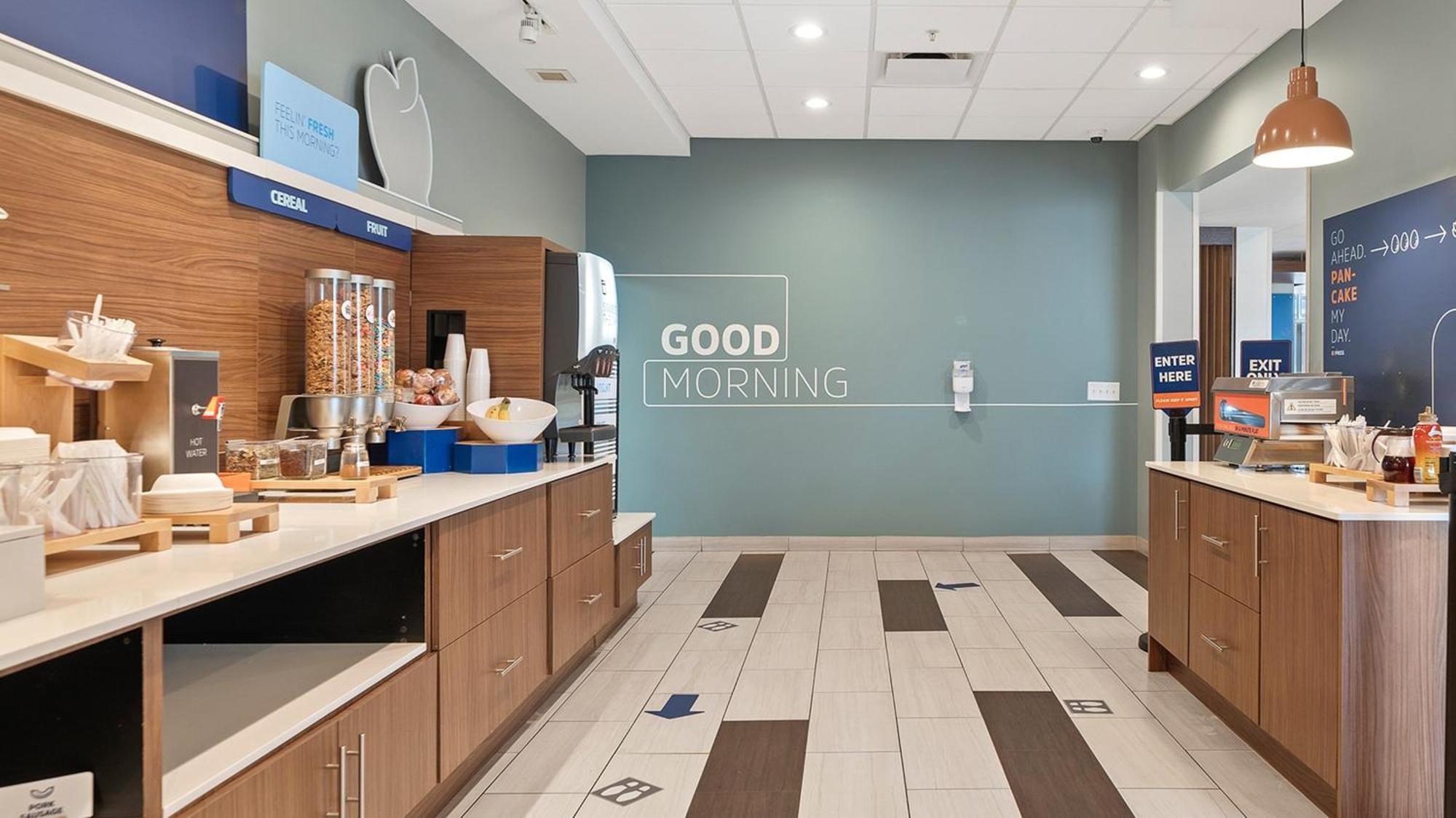 Holiday Inn Express & Suites Macon North By Ihg Экстерьер фото