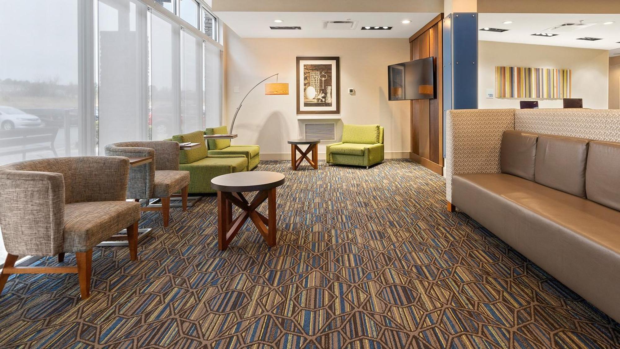 Holiday Inn Express & Suites Macon North By Ihg Экстерьер фото