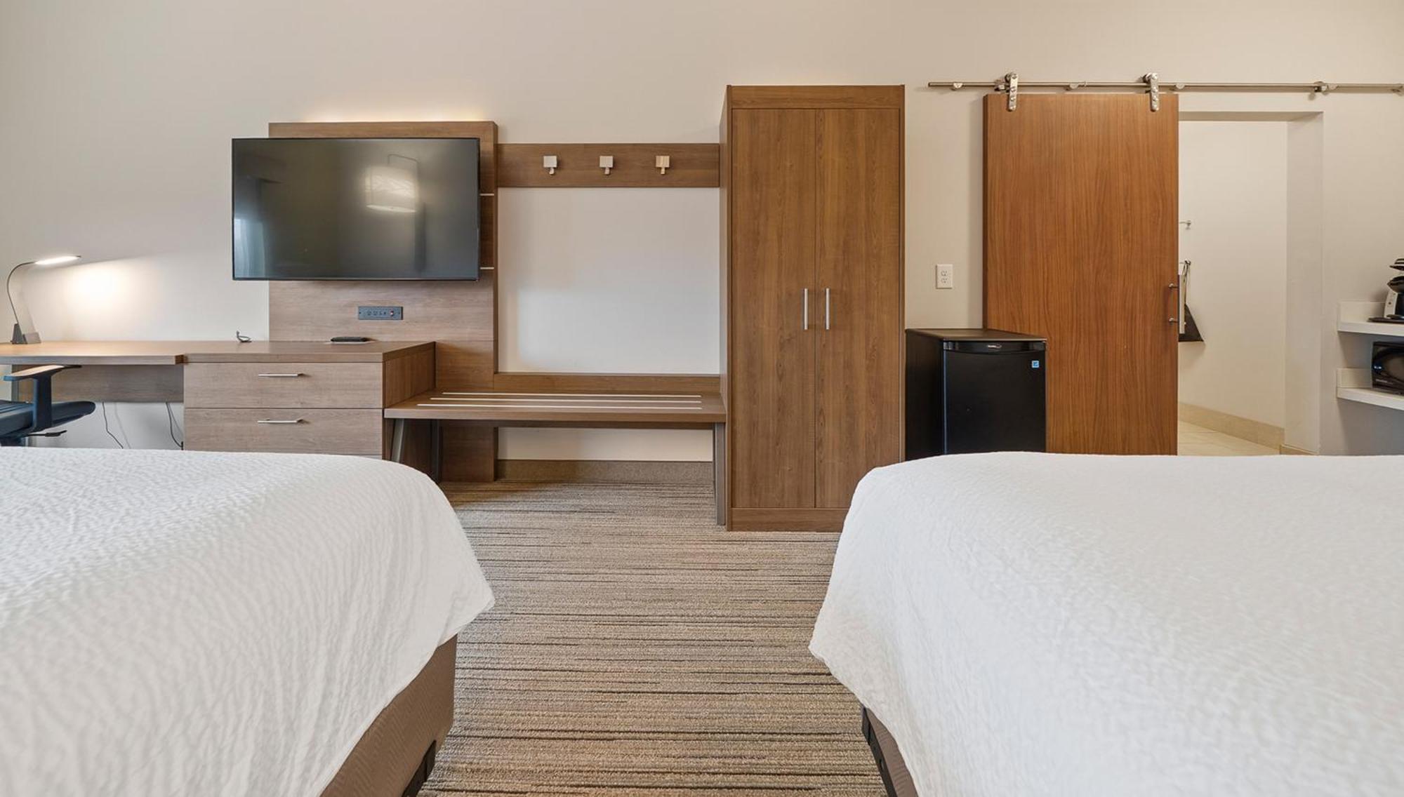 Holiday Inn Express & Suites Macon North By Ihg Экстерьер фото