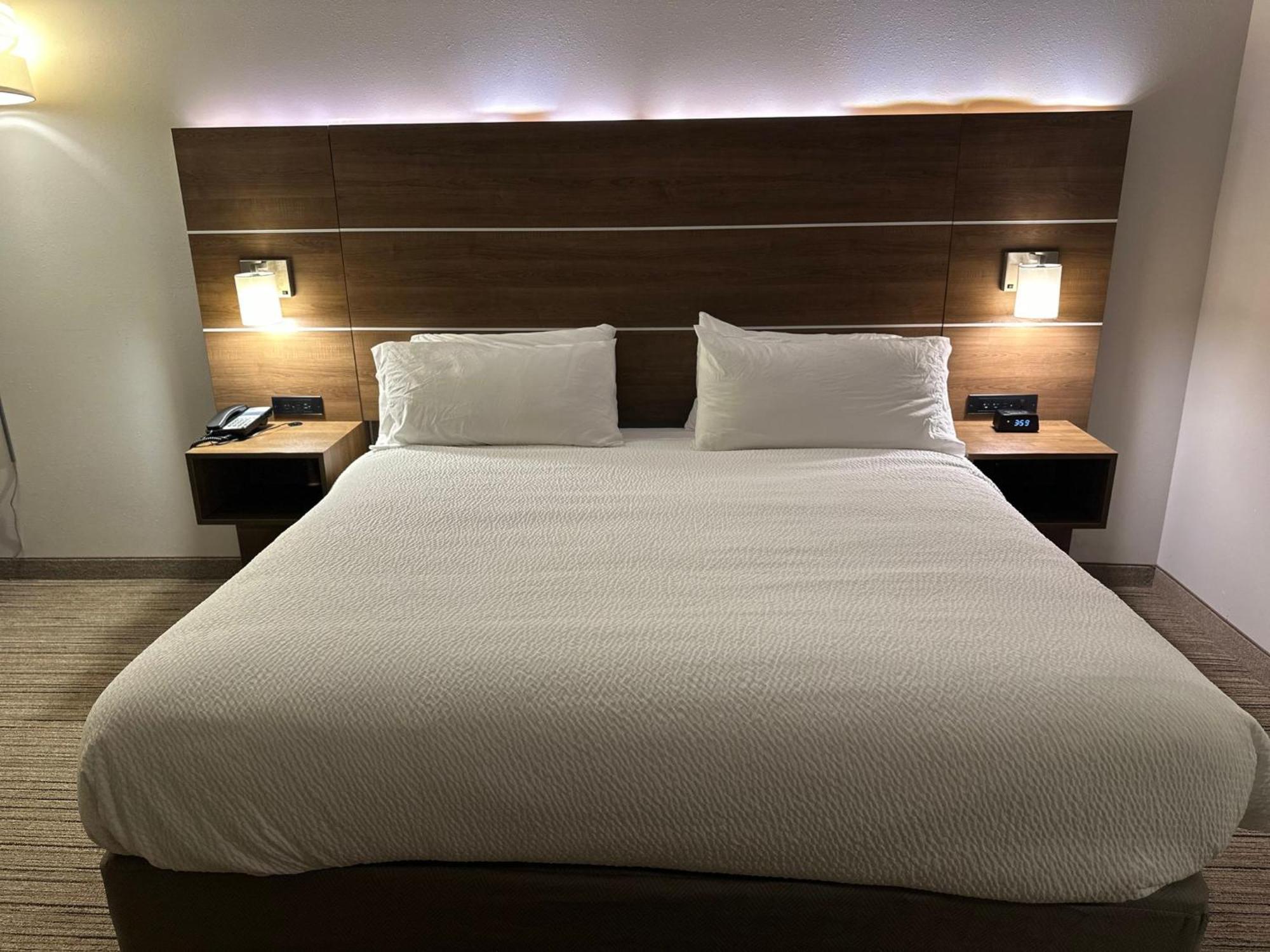 Holiday Inn Express & Suites Macon North By Ihg Экстерьер фото