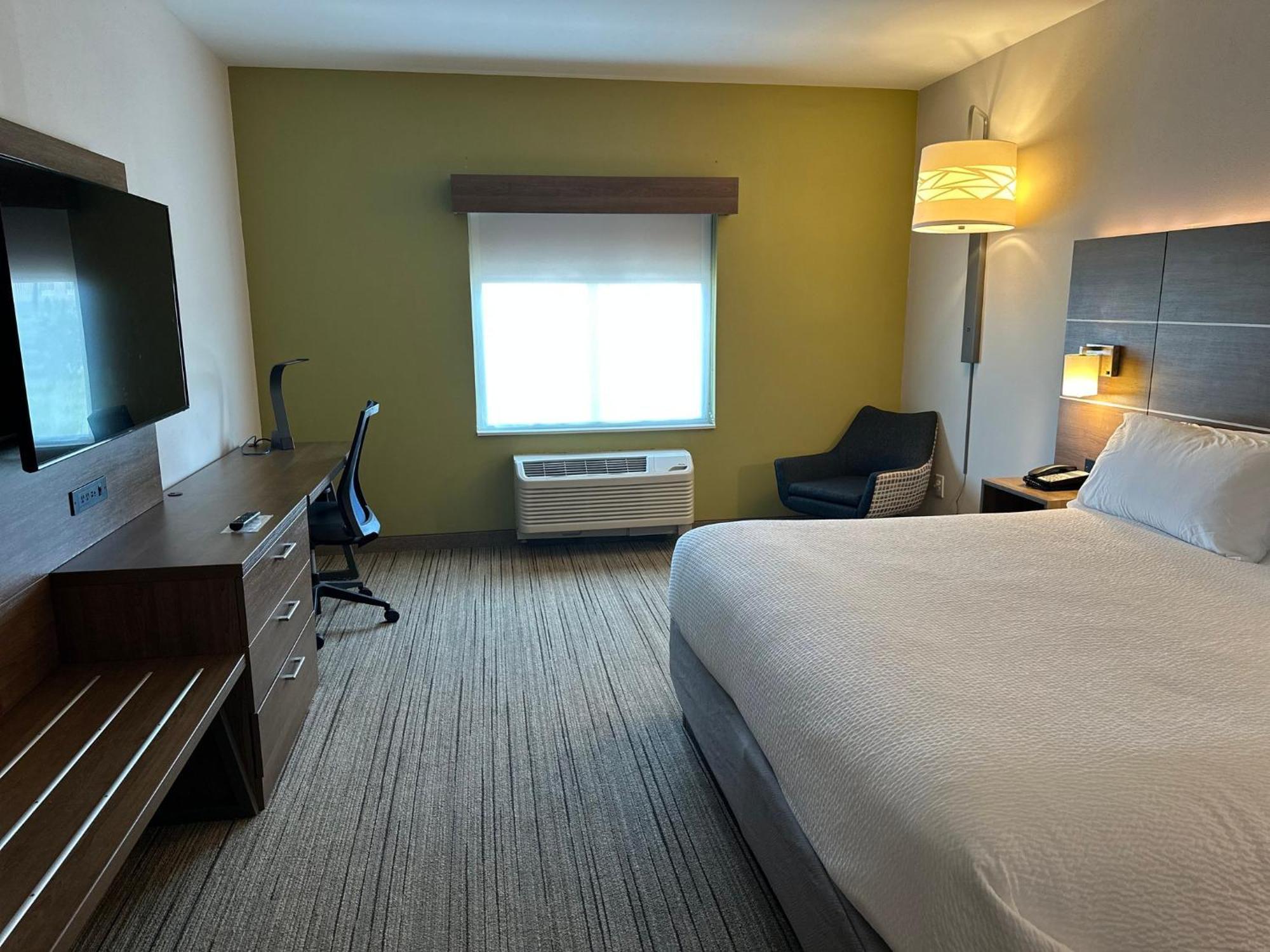 Holiday Inn Express & Suites Macon North By Ihg Экстерьер фото